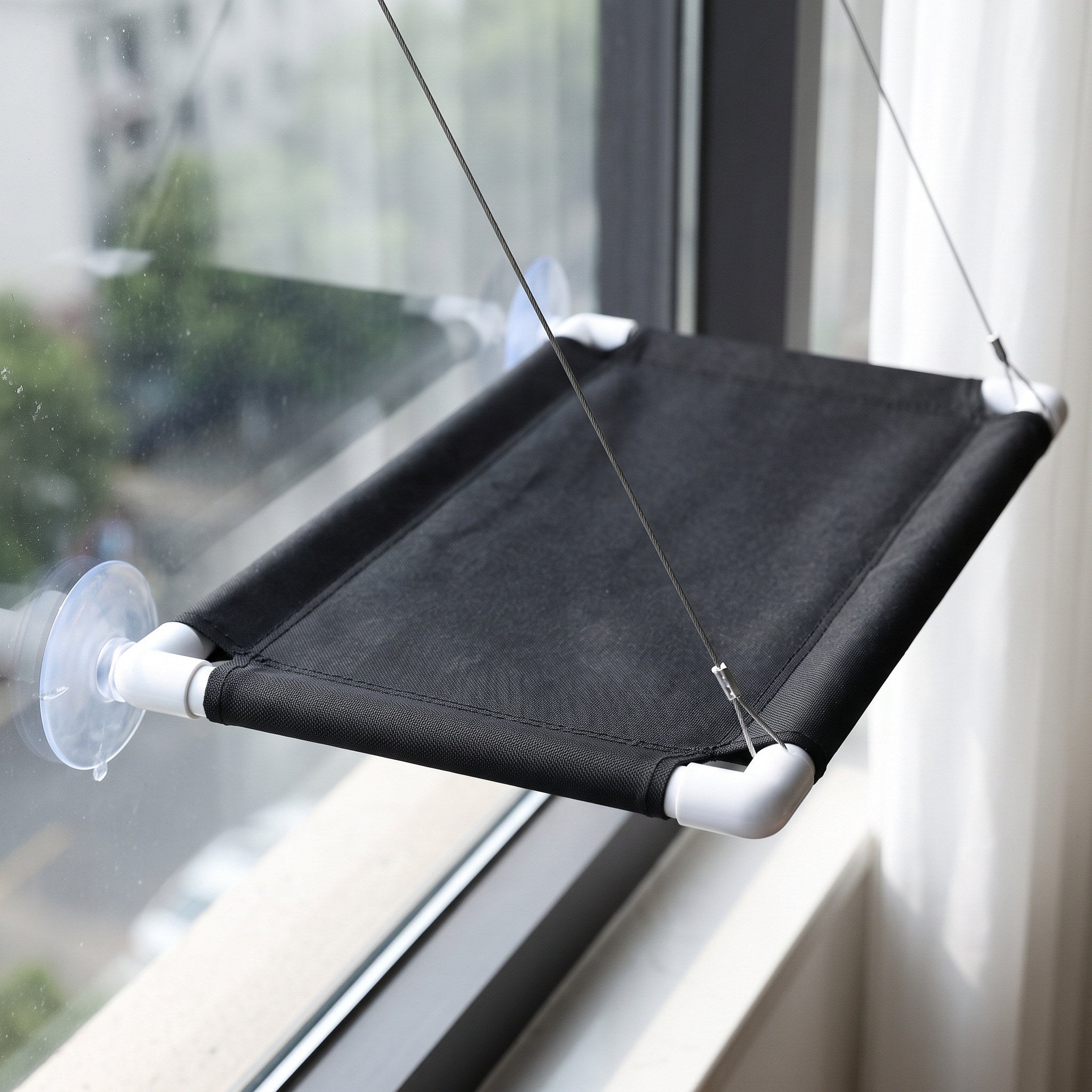 Black Oxford Cloth, White Frame And Support Wire